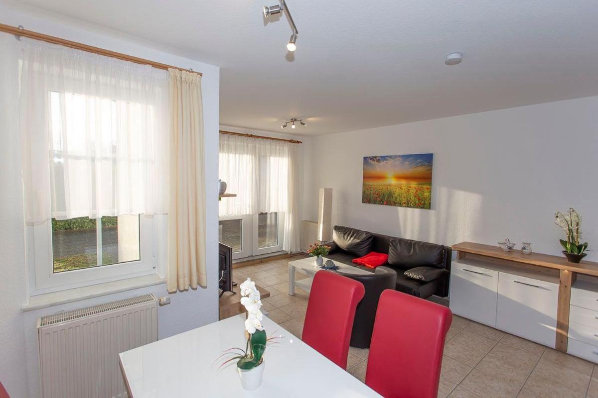 Appartamento Haus Dornroeschen 45107 Goehren  Esterno foto
