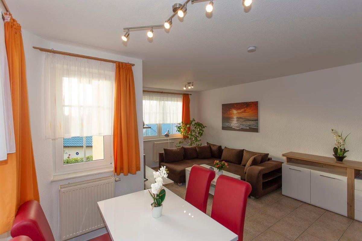 Appartamento Haus Dornroeschen 45107 Goehren  Esterno foto