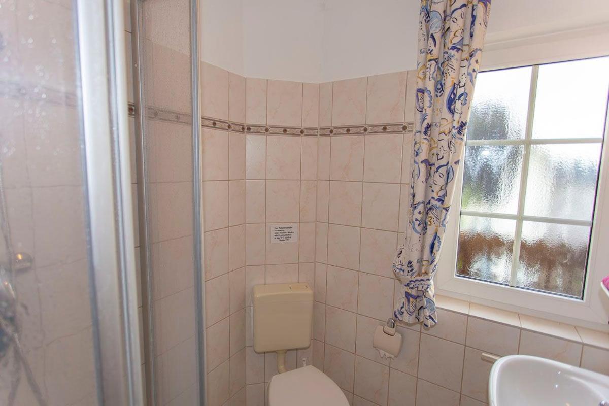 Appartamento Haus Dornroeschen 45107 Goehren  Esterno foto
